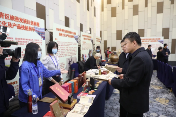 6-国家级非遗代表性项目——京万红软膏組方与制作技艺.jpg